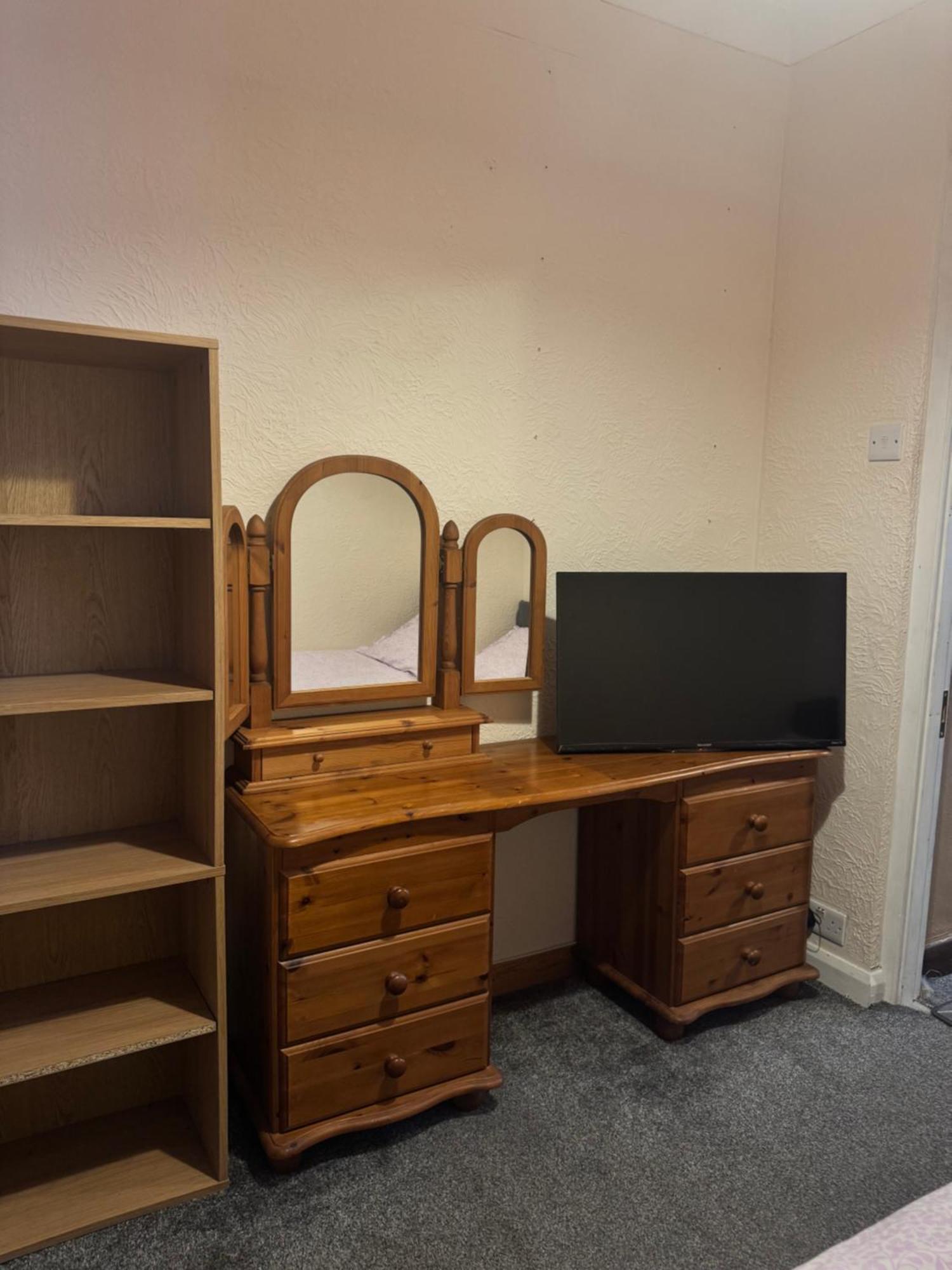 Jxb Homes - Lovely And Spacious Rooms Cliftonville Екстер'єр фото