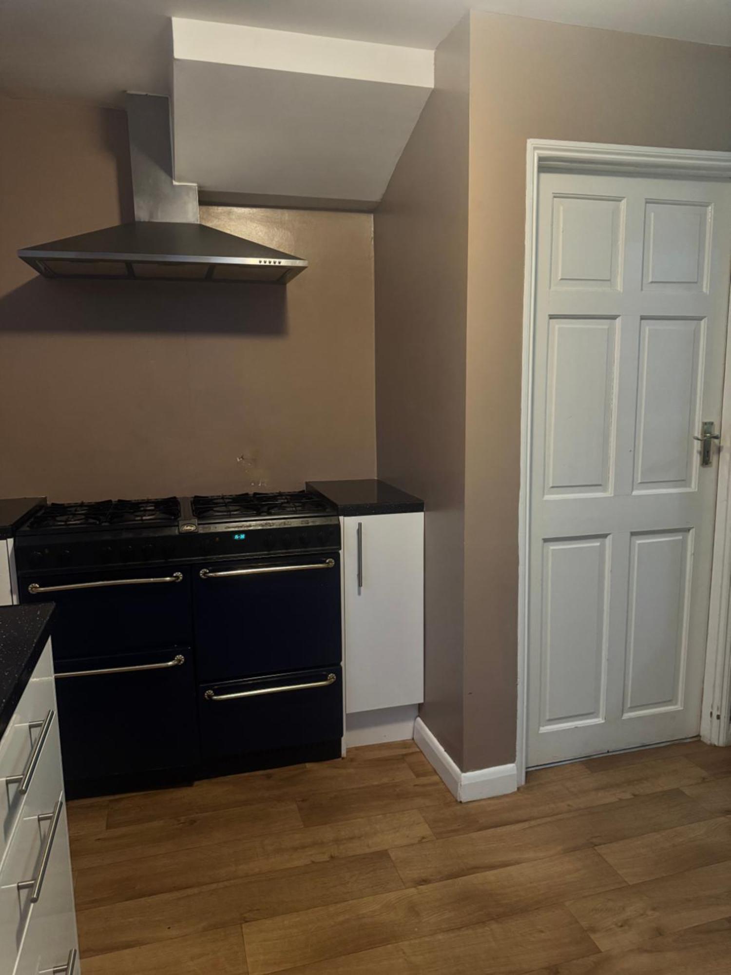 Jxb Homes - Lovely And Spacious Rooms Cliftonville Екстер'єр фото