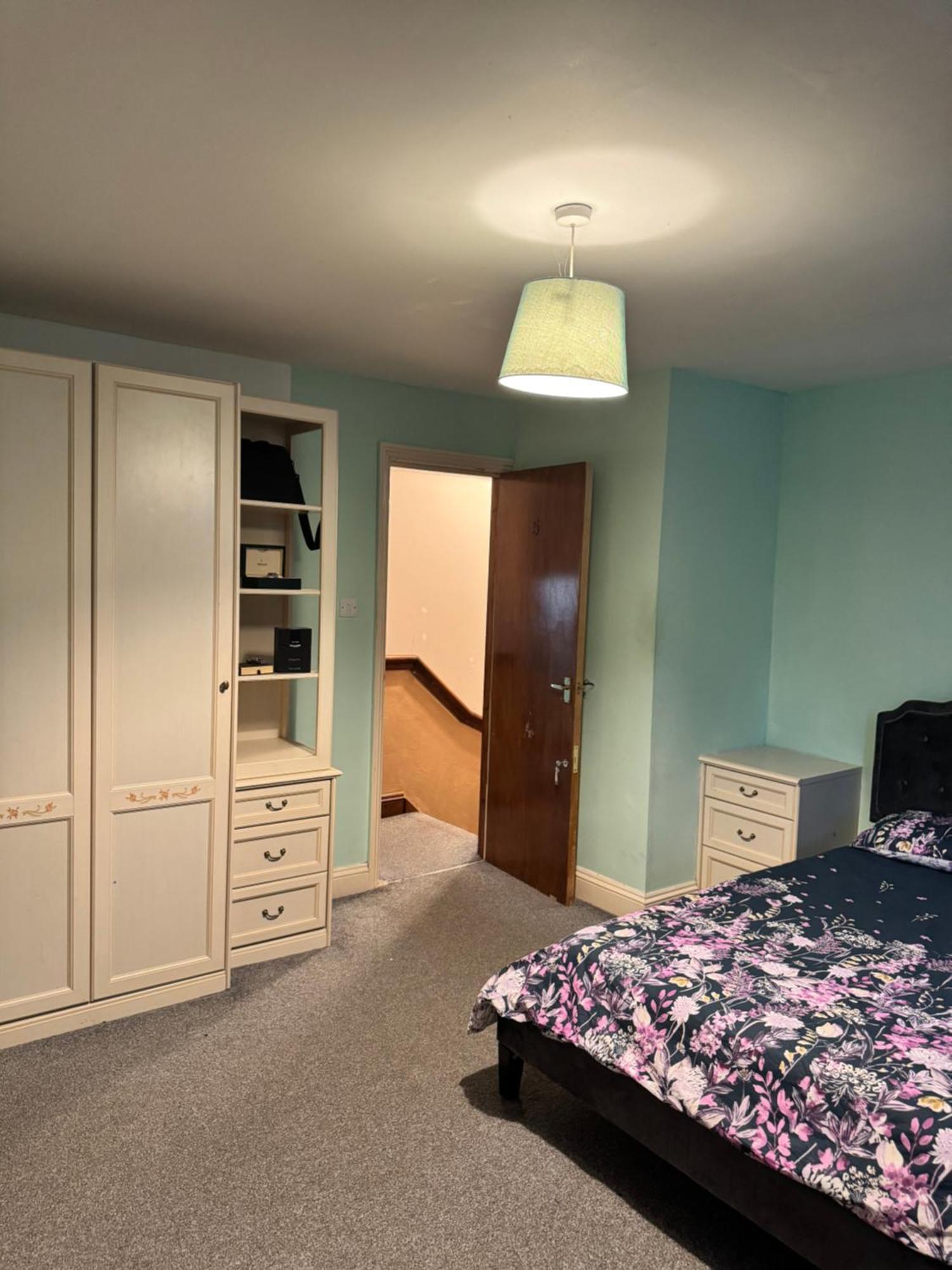 Jxb Homes - Lovely And Spacious Rooms Cliftonville Екстер'єр фото